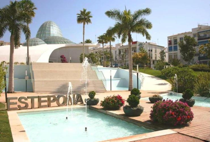 Bella Vista Leilighet Estepona Eksteriør bilde